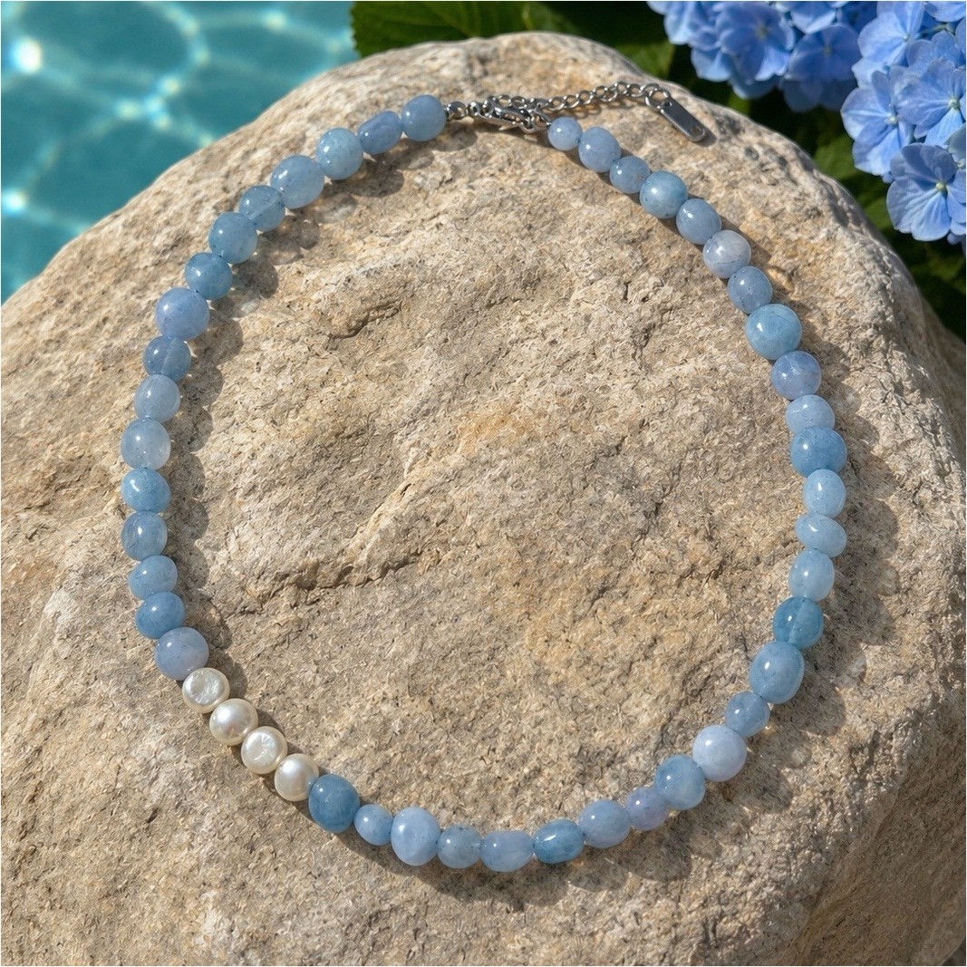 Blue White Beaded Choker Necklace Round White Pearl Accent Beads