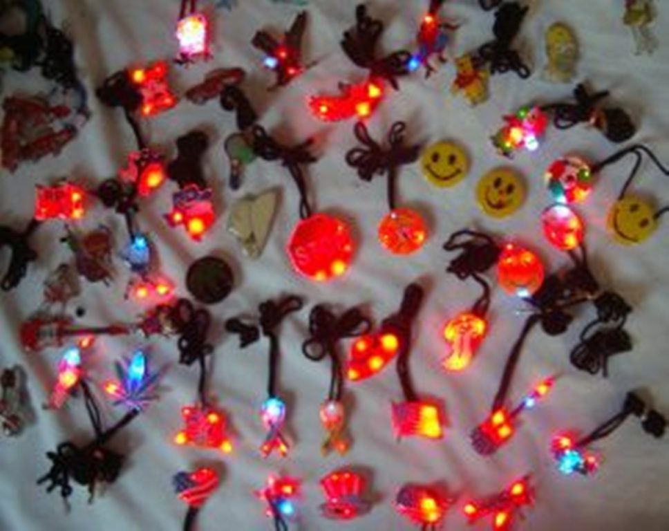 100 pcs Assort Body Flashing Lights LED Blinky Birthday Party Favor Bag Fillers