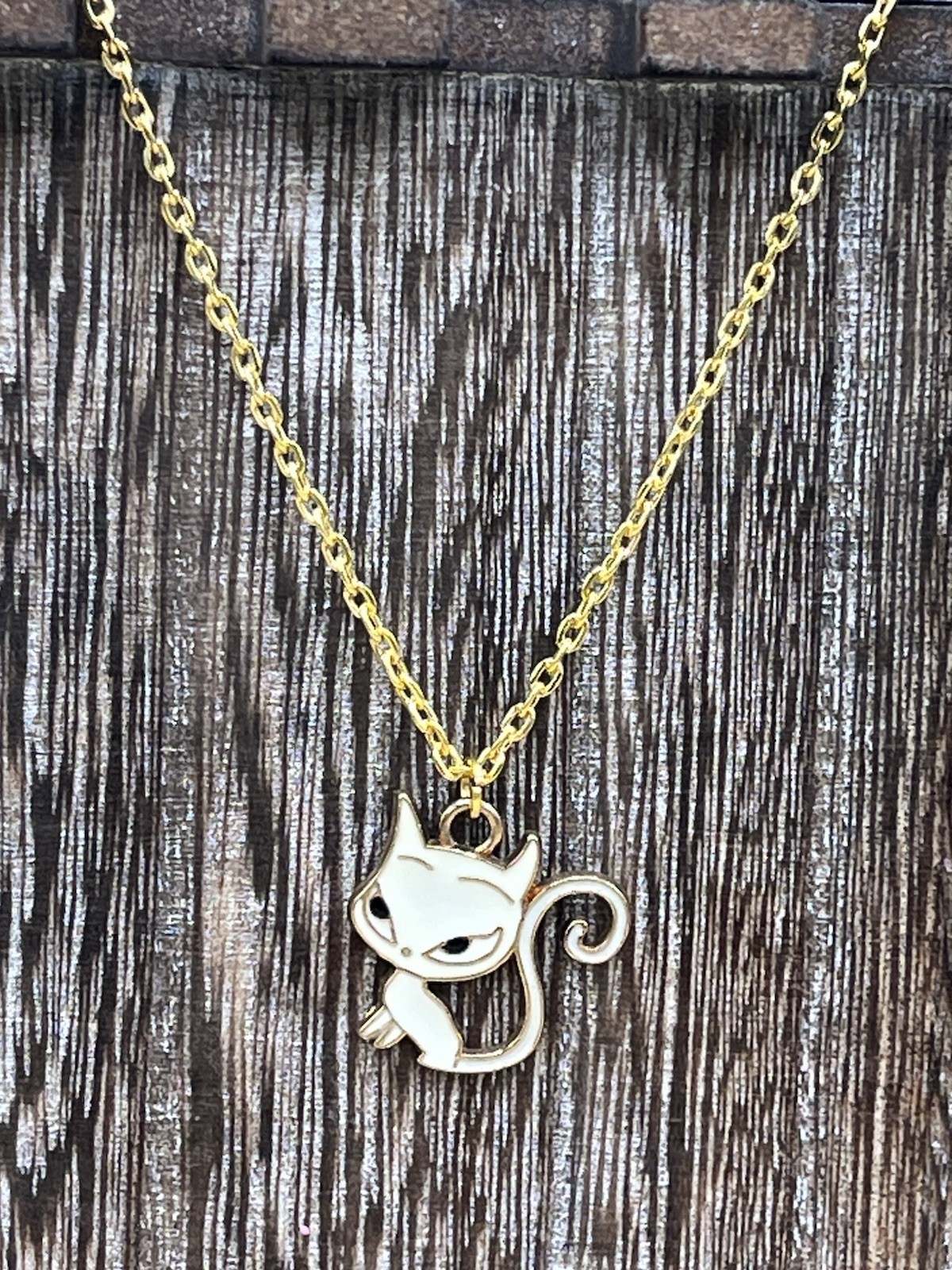 White Cat Necklace