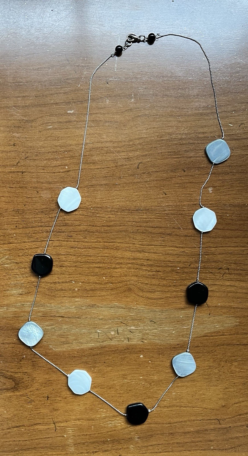 Black white gray Scattered Pebble-like Stone necklace