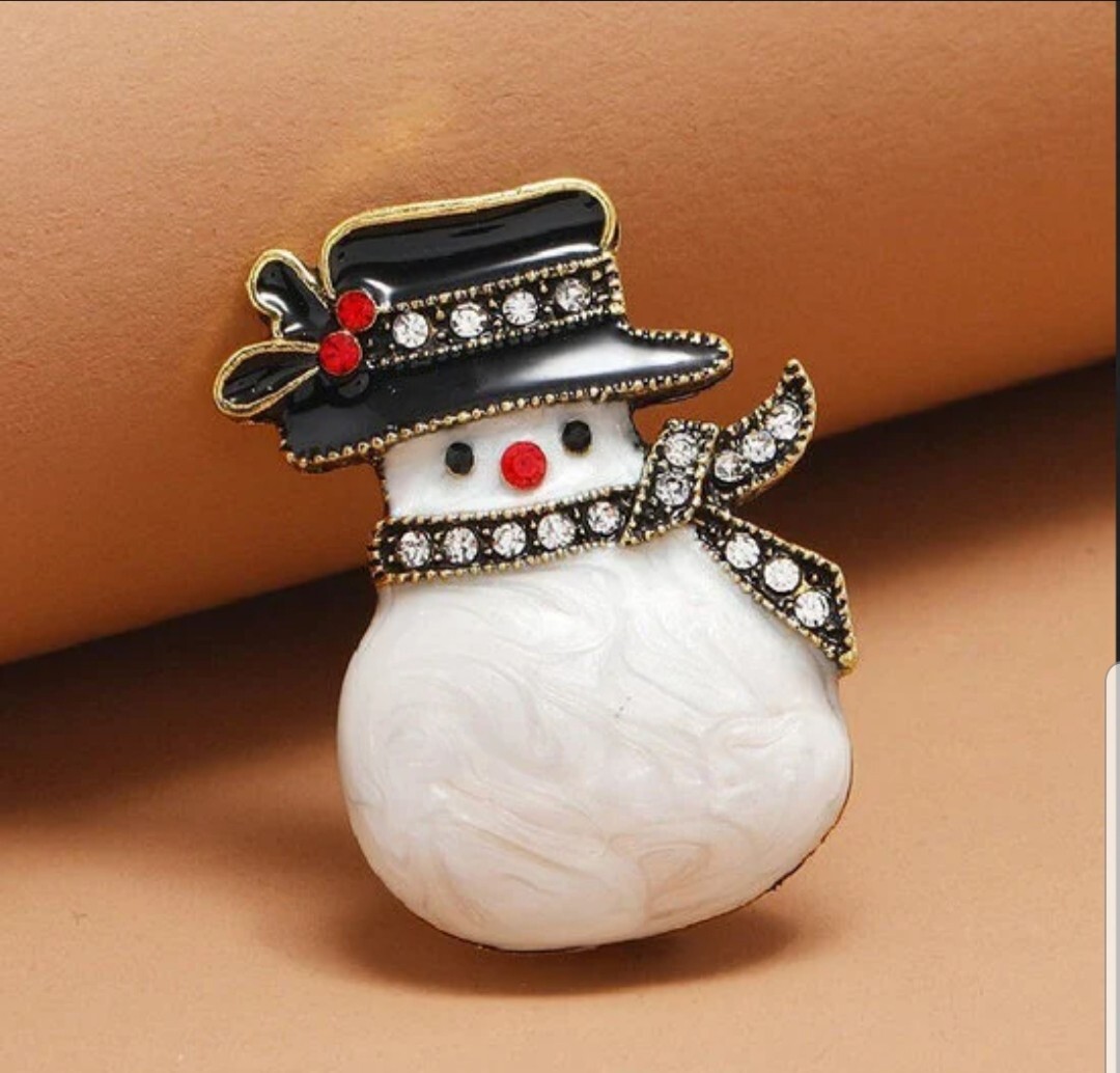 CUTE RHINESTONE & ENAMEL FROSTY THE SNOWMAN WINTER PIN BROOCH~VINTAGE STYLE