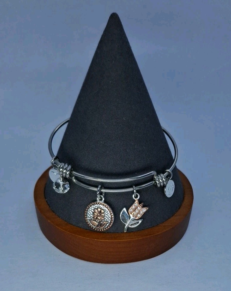 ‘Love This Life’ Two Toned Adjustable Charm Bangle