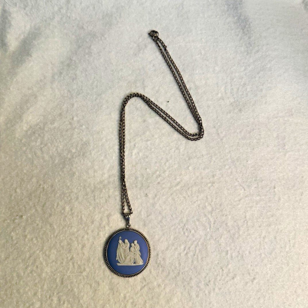 Wedgwood R67 Blue Jasperware Medallion Pendant Necklace, Silver Cable Chain