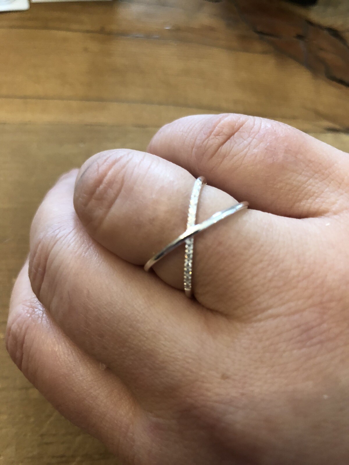 AVON 925 NVC CZ STERLING SILVER CRISS CROSS RING SIZE 7 NIB
