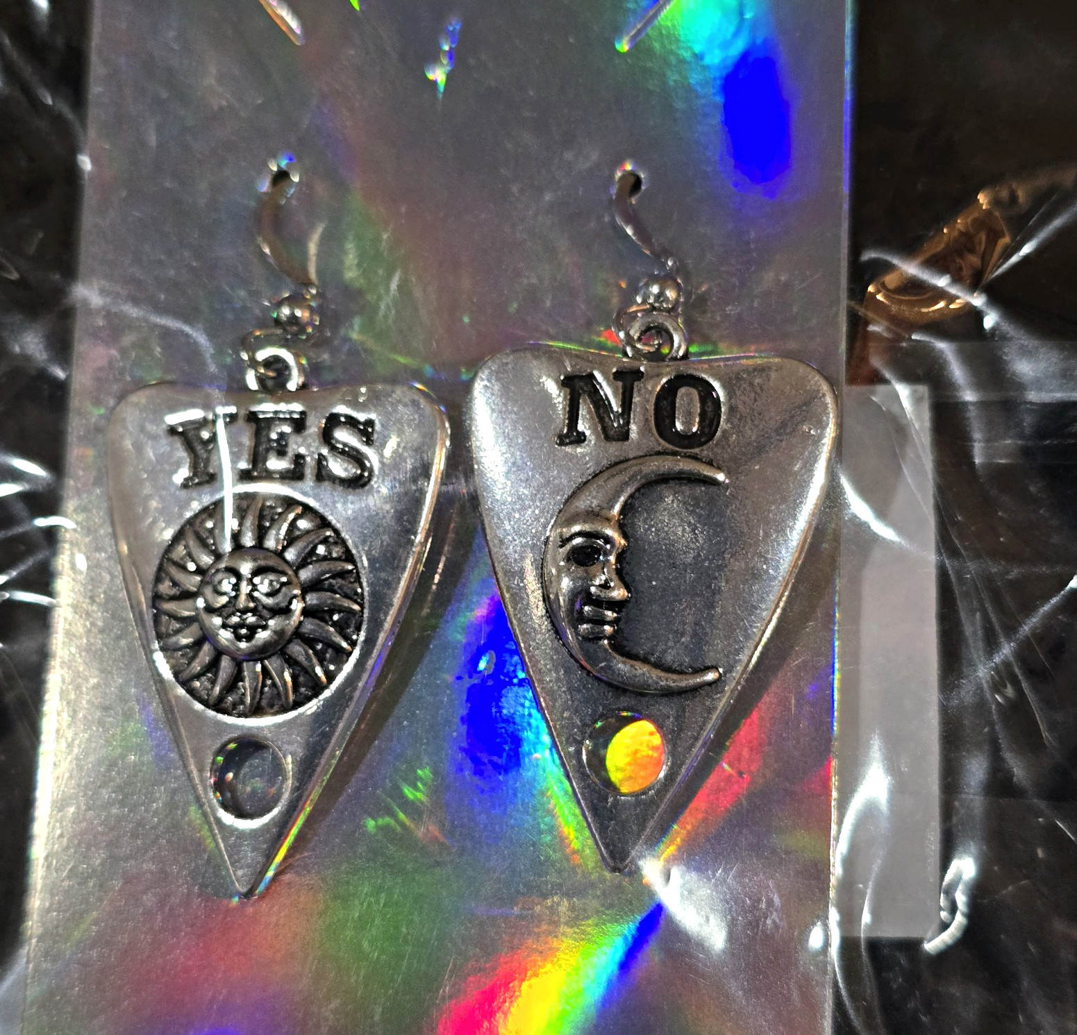 Silver Tone YES/NO Sun & Moon Face Celestial Dangle Hook Earrings Goth Quirky