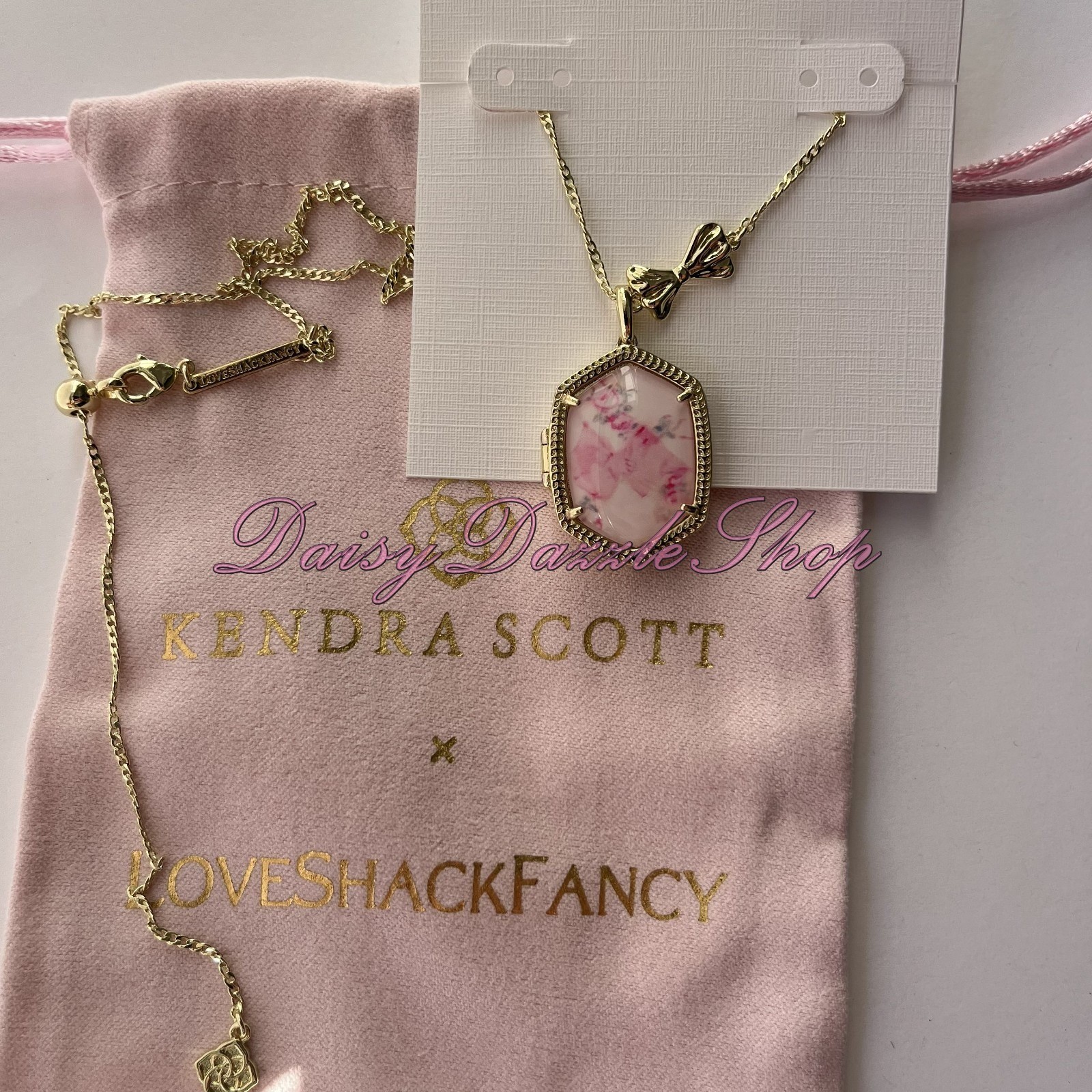 🎀Kendra Scott x LoveShackFancy Daphne Gold Locket Necklace Pink Mint Rosa Beaux
