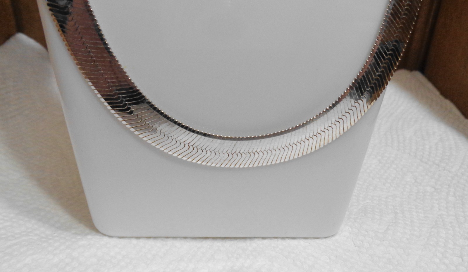 20 inches Rhodium Finish Silver Toned Flexible Herringbone 3/8″ Necklace 31.9 gm