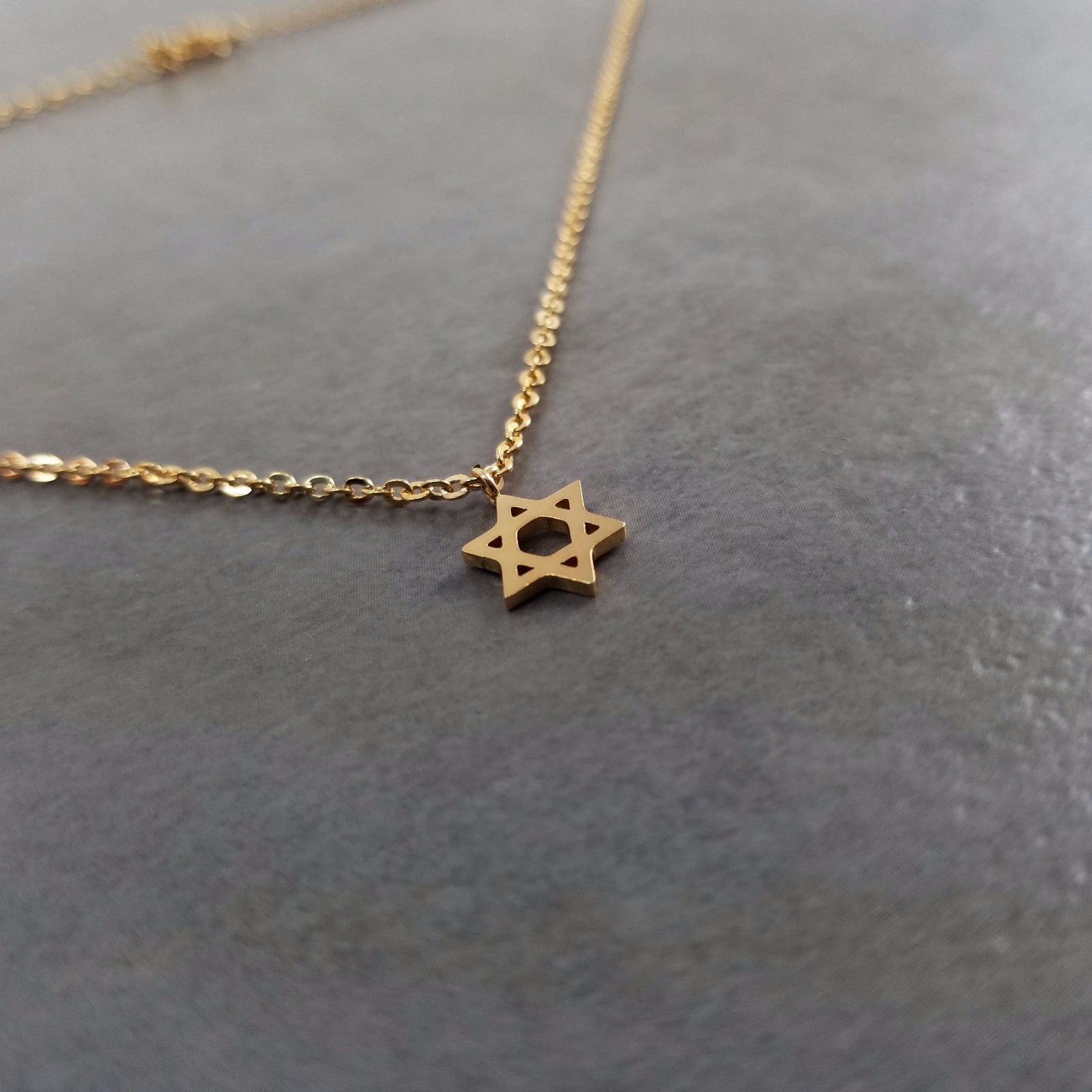 Star of David GOLD Necklace in Gift Box Shield Jewish Zionist Jew Hexagram