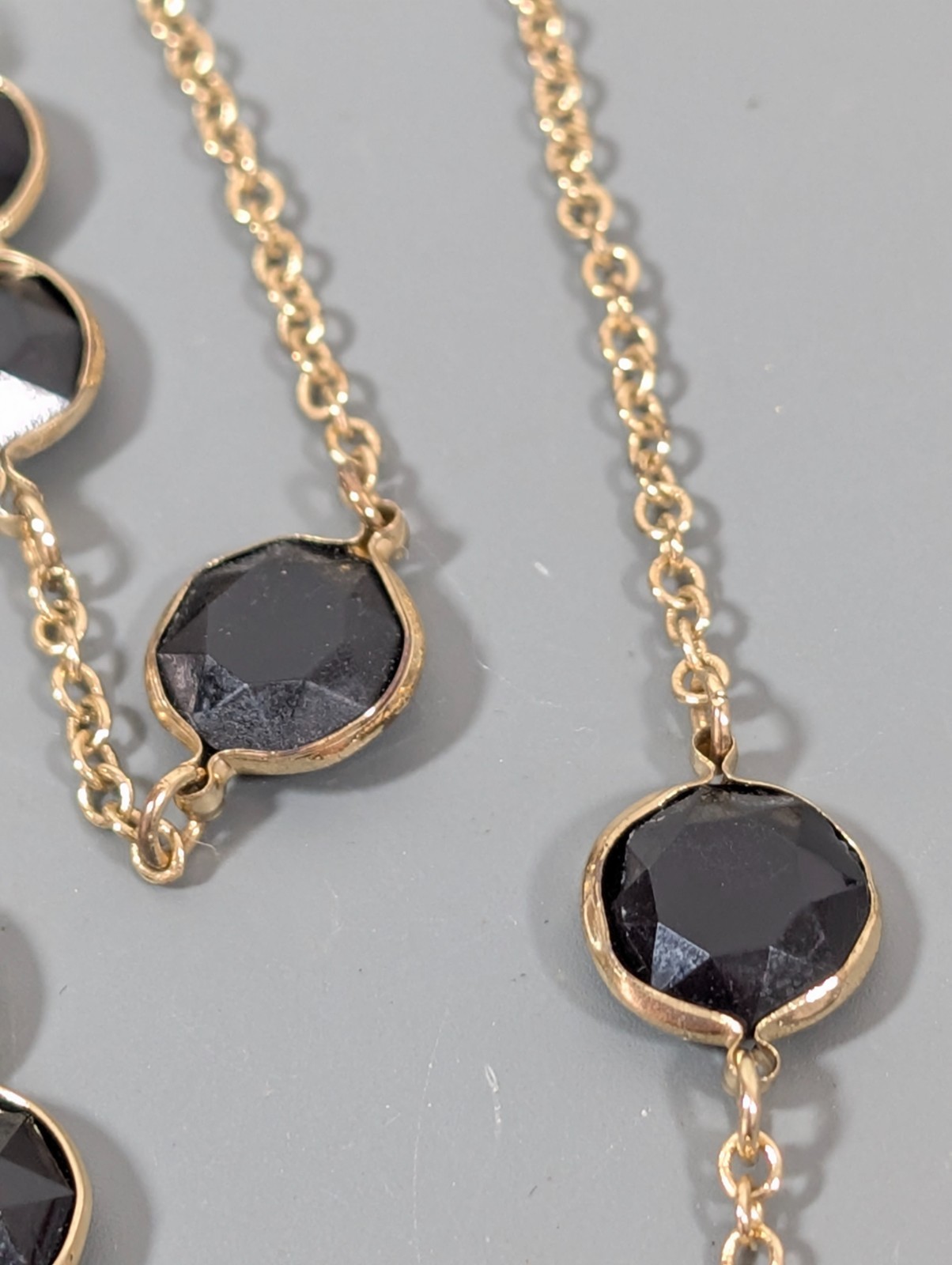 Retro Black Bezel Station Gold Tone Chain Long Necklace Elegant 35 in