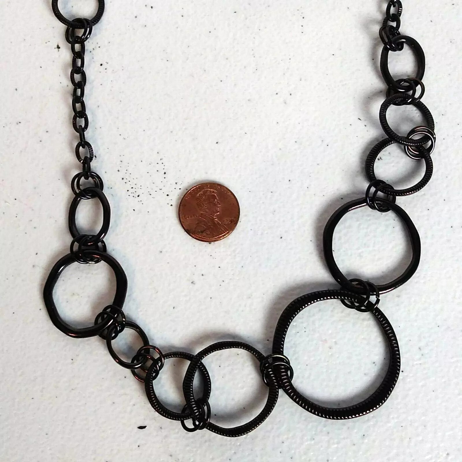 Lia Sophia Gunmetal Necklace Linked Circles Fashion Jewelry Approx. 35″-39″ EUC