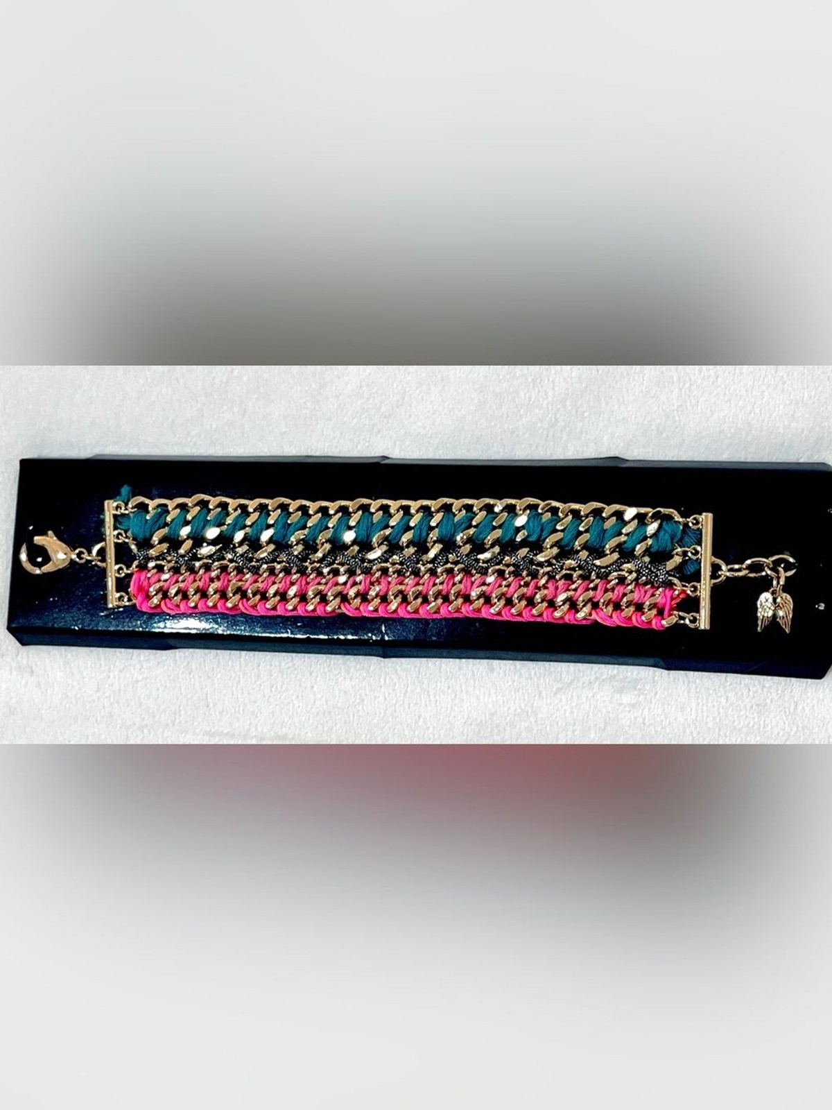 Victoria’s Secret Limited Edition Woven Ribbon Chain Angel Wings Bracelet