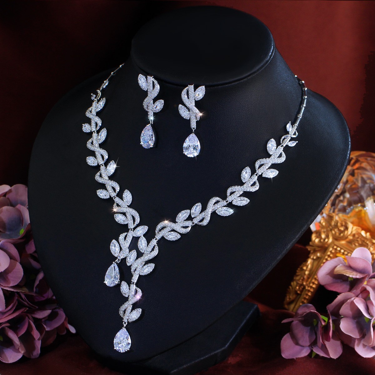 Shiny Silver Plated Leaf Drop CZ Necklace Earrings Jewelry Set for Women Costume