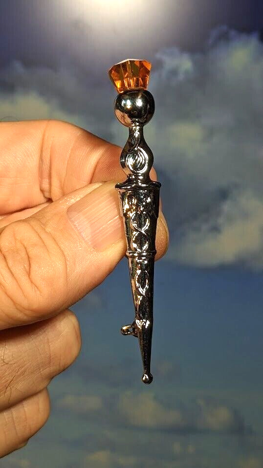 Vintage Celtic Knotwork Scottish Mizpah Brooch Shawl pin, in Gift Box. 75mm