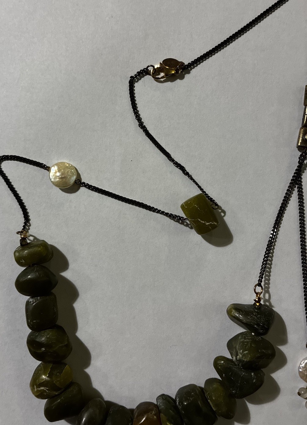 Lee Angel Signed Asymmetrical Green Stone Pearl Statement Necklace 84g
