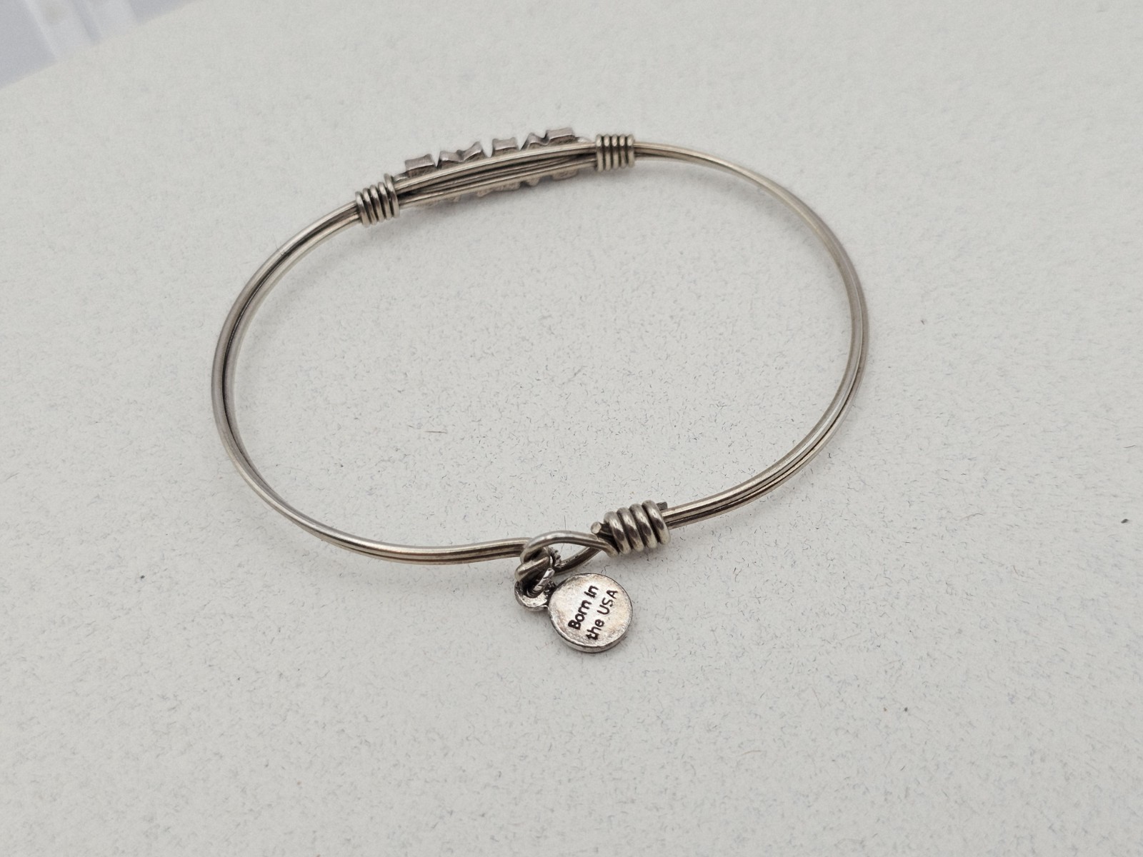 Luca + Danni Mini Hudson Bangle Bracelet Hook Cuff Silvertone Regular 🎉