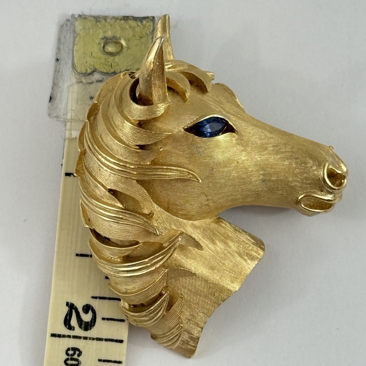 Vintage Crown Trifari Signed Gold-Tone Horse Head BroochPin Blue Rhinestone Eyes