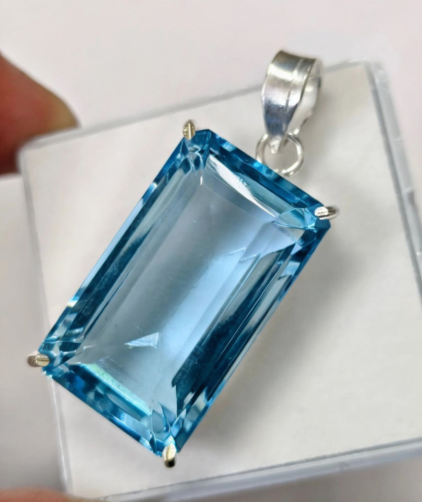 55 Ct Emerald Cut Natural Blue Topaz Gemstone Sterling Silver Pendant With Chain