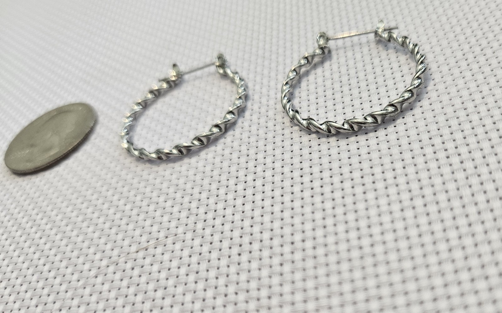 Twisted Silver Tone Hoop Earrings Rope Textured Medium Classic Everyday Jewelry