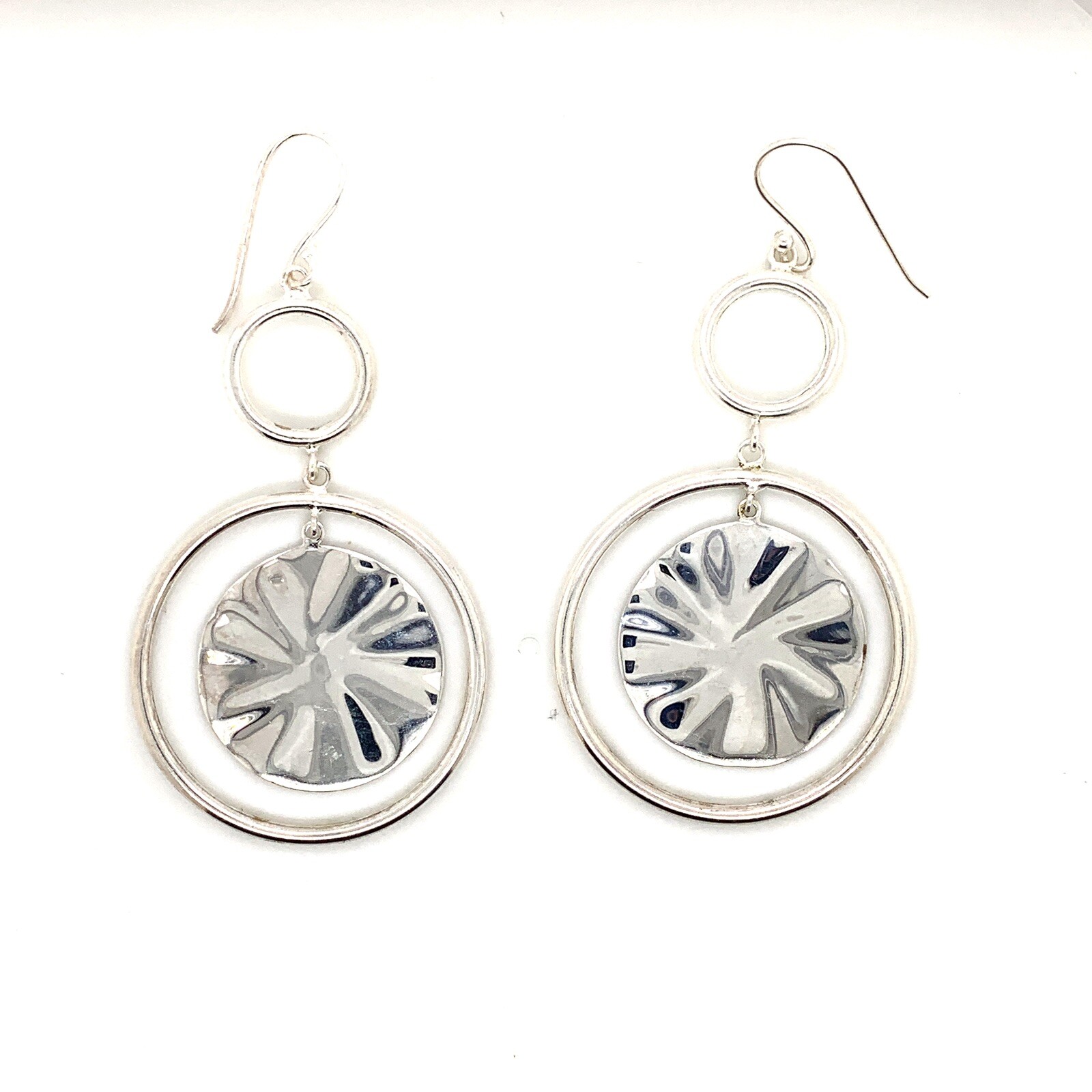 925 Sterling Silver Ladies Elegant Round Earrings 7.3 Grams