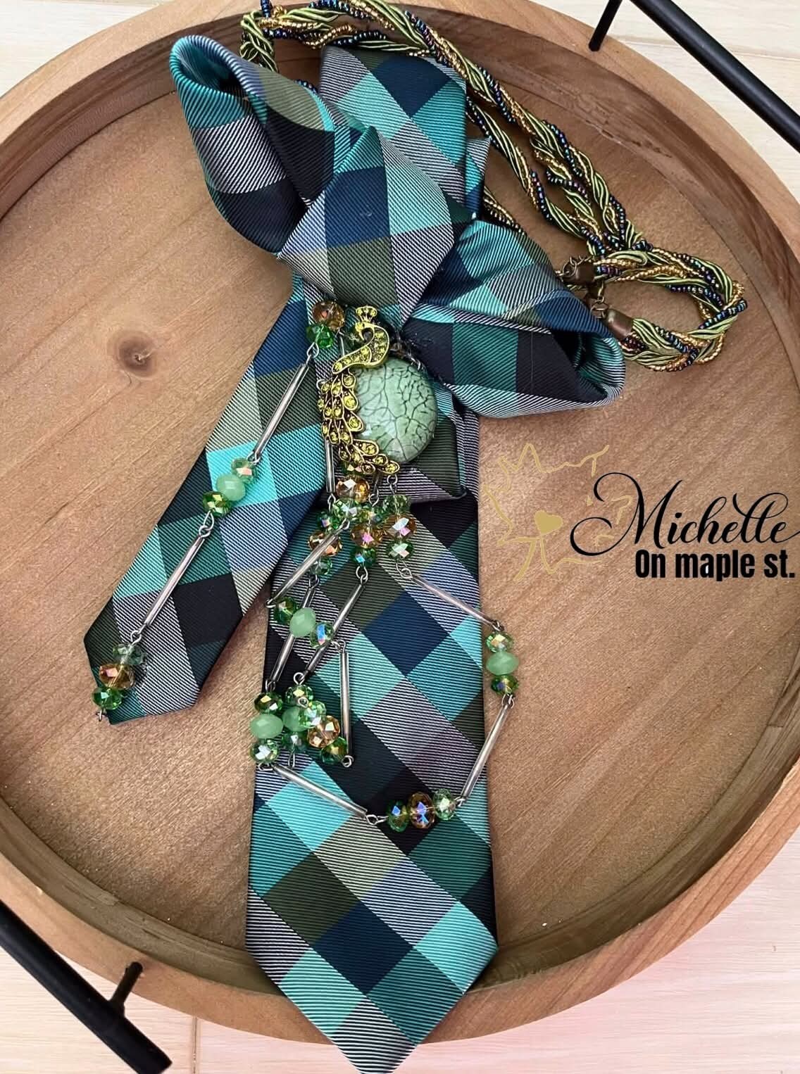 Necklace Ties