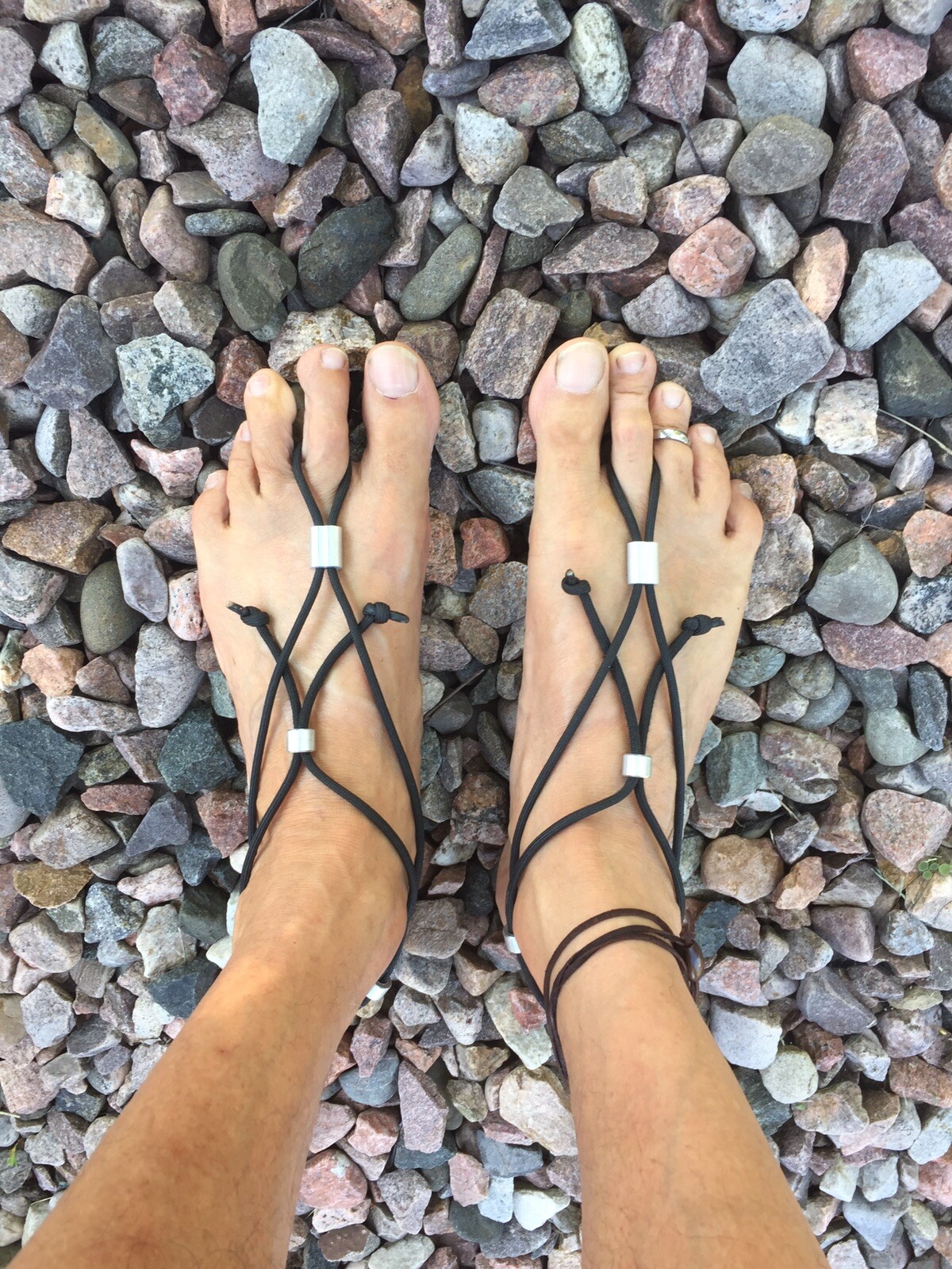 Chux Classic Barefoot Sandals Men’s Foot Jewelry Black Paracord