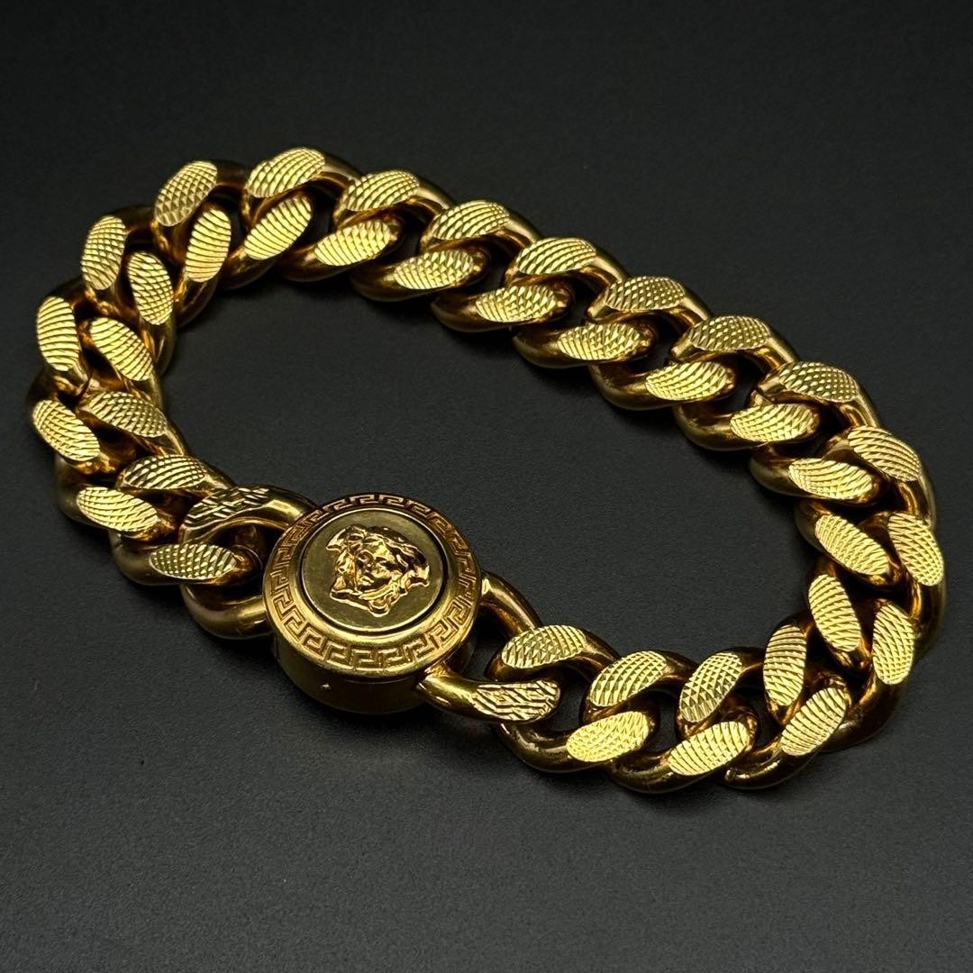 VERSACE Bracelet Medusa Round Kihei Chain Large Gold Color Rare From Japan