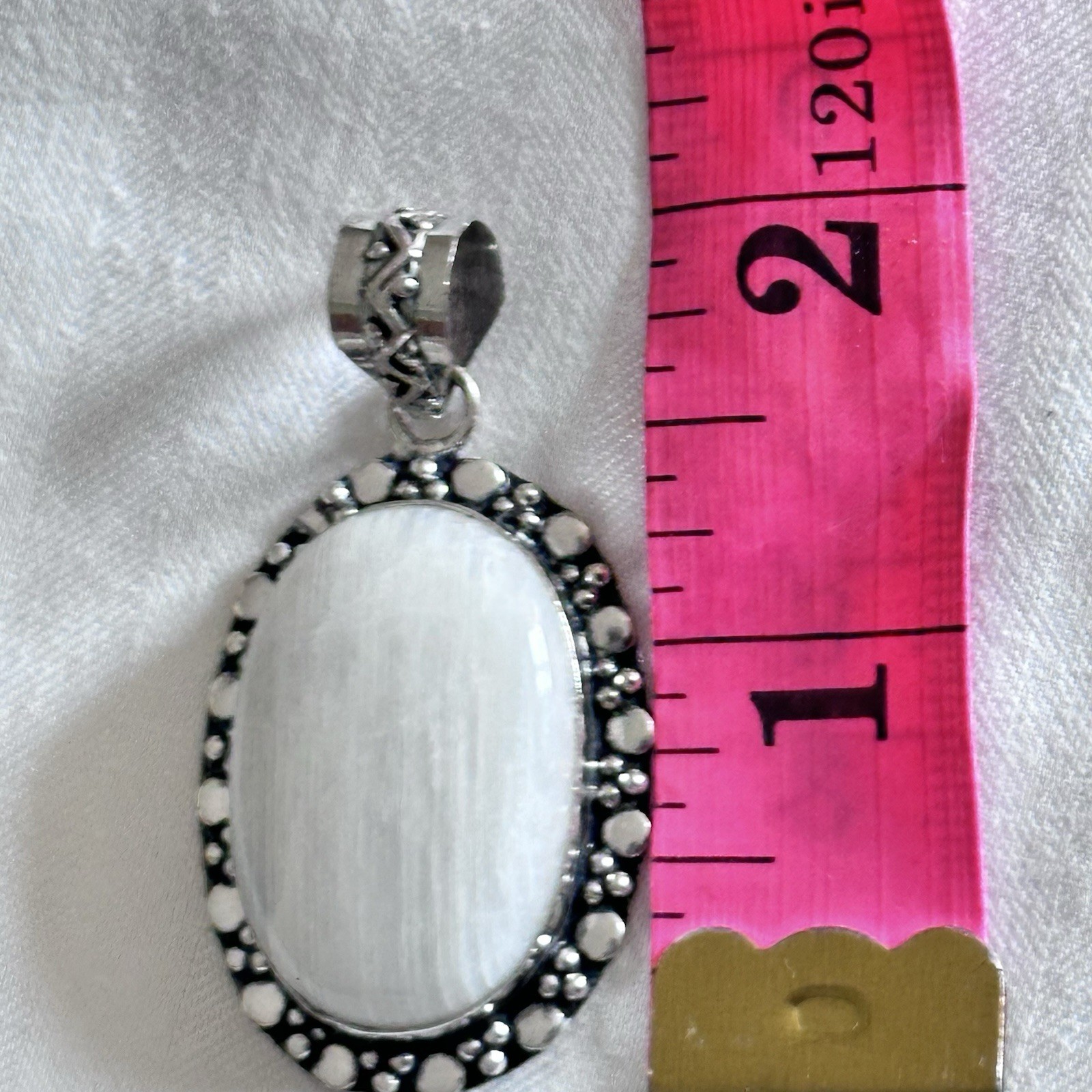 Rainbow Moonstone Blue Flash Pendant High Polished Silver Tone Bezel Gemstone