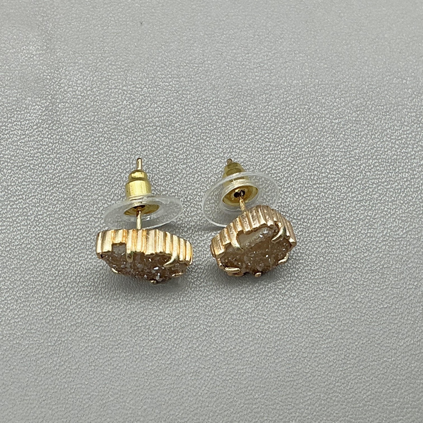 Kendra Scott Earrings Stud Champagne Drusy Quartz Gold Tone Asymmetrical Womens