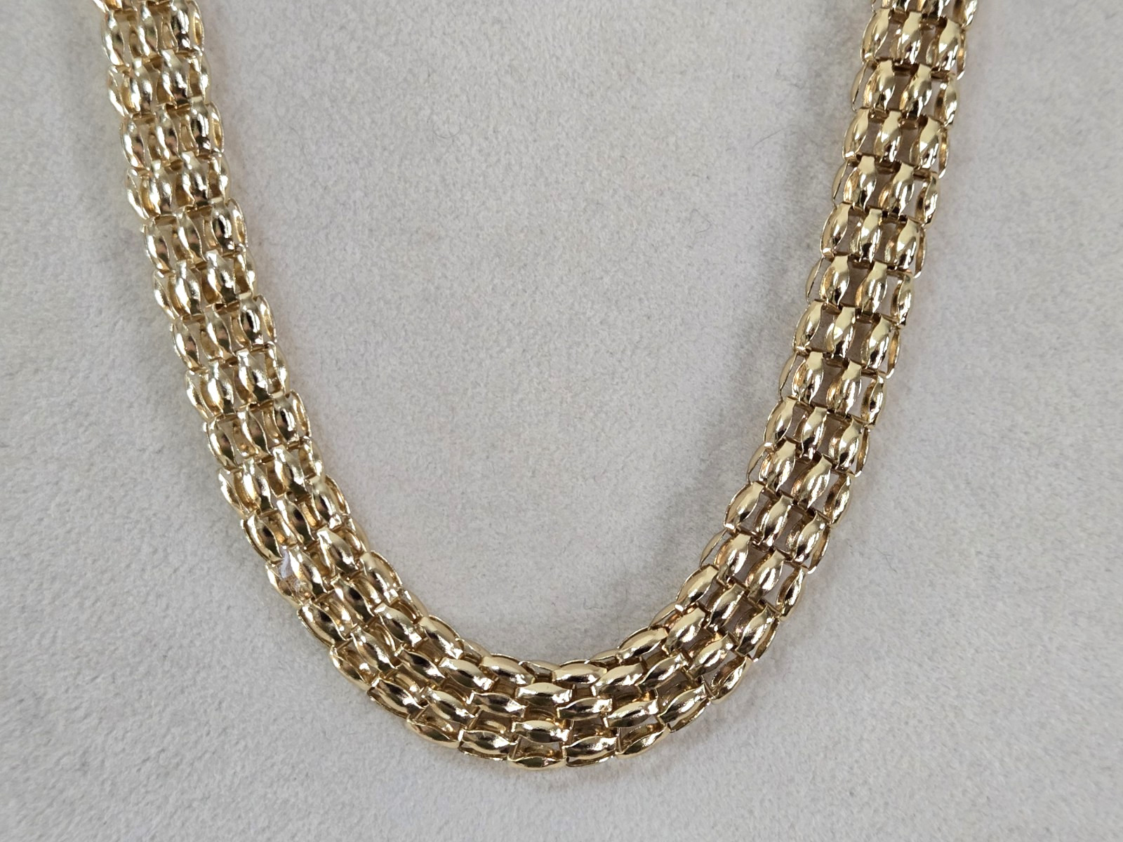 Fancy Puffed Link Necklace & Bracelet Set in YG ION Plated Titanium? Steel