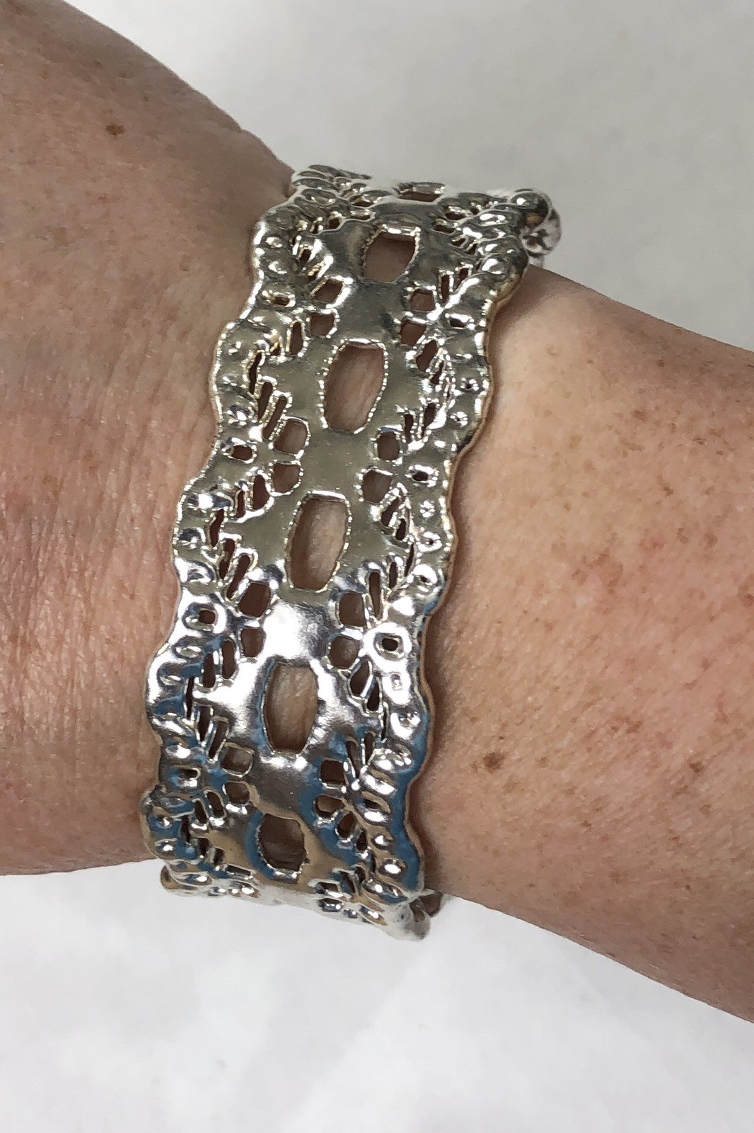 Belart Cuff Bracelet Open Lace Fair Trade Handmade Colombia – NWT