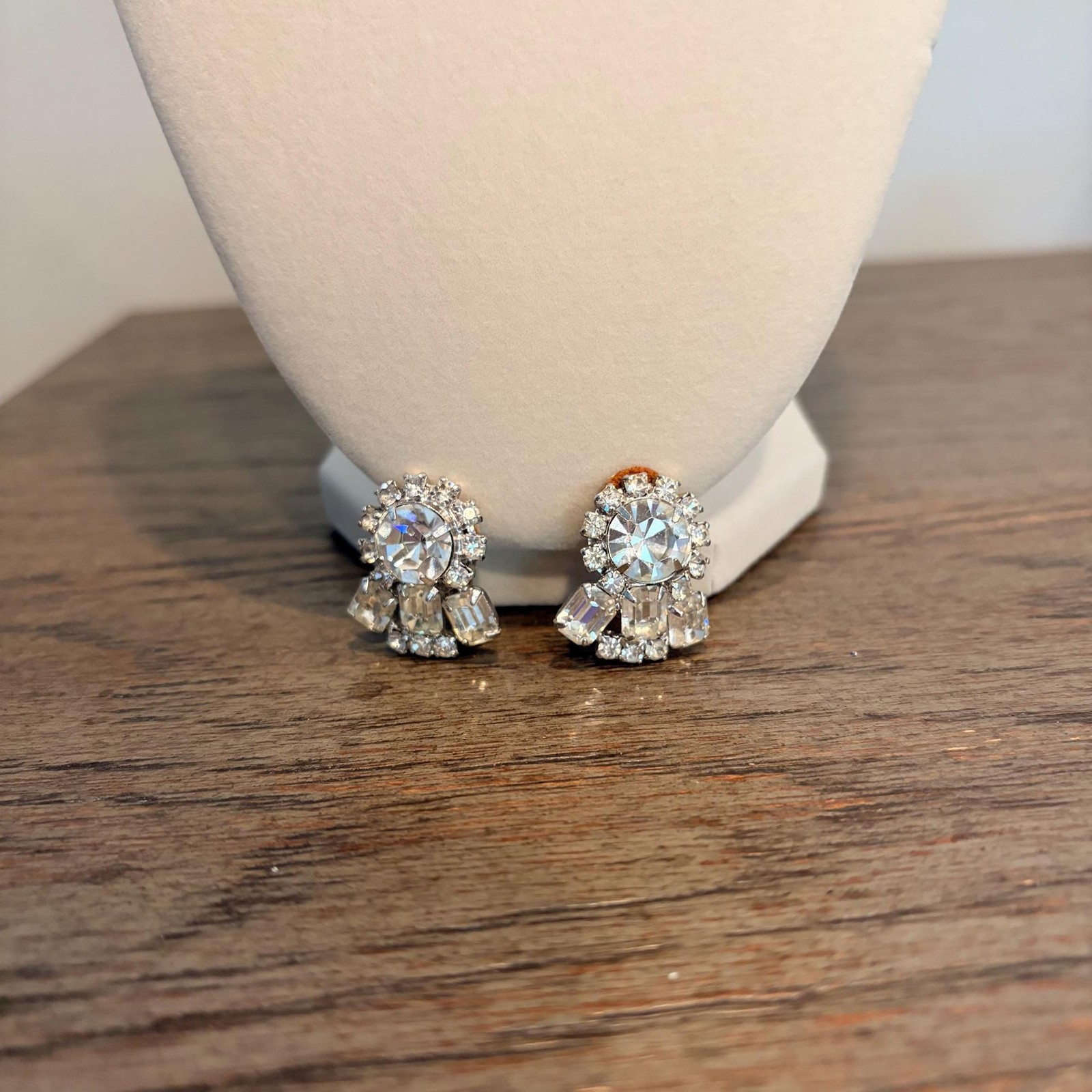 Vintage Faceted Silver Rhinestone Glass Wedding Chocker and Clip On Earring Set