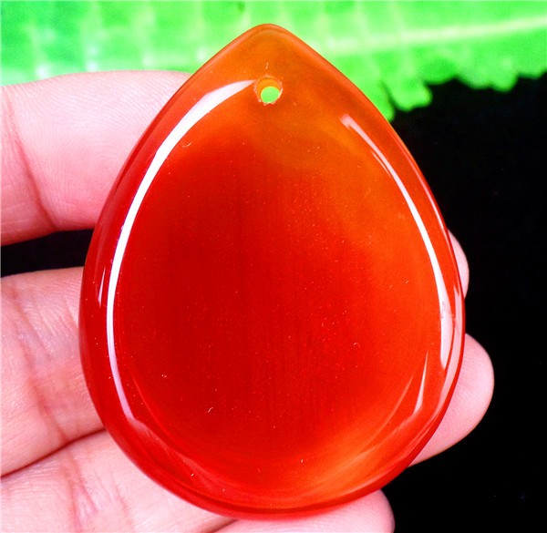 45x35x8mm Red Agate Teardrop Palm Stone Single-sided concave Pendant AD68959