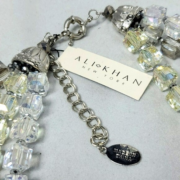 Ali khan glass cube bead 3 row necklace with casted end caps with gift box NWT