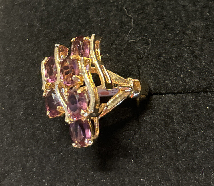 Vintage 18K HGE Gold Plated Purple Cocktail Ladies Statement Ring Size 7 NOS