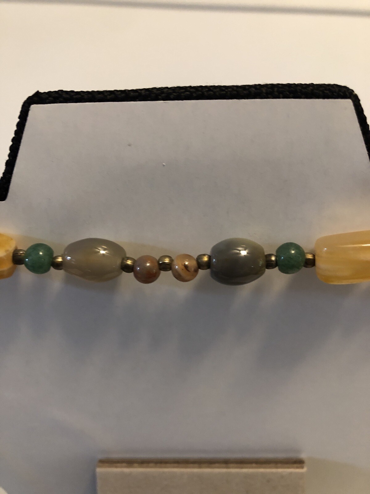 Stone 28″ necklace Various Stones Very Good Condition Used