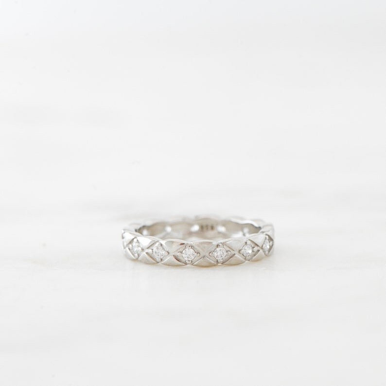 Sterling Silver Elegant Band Moissanite Quilted Wedding Promise Classic Band