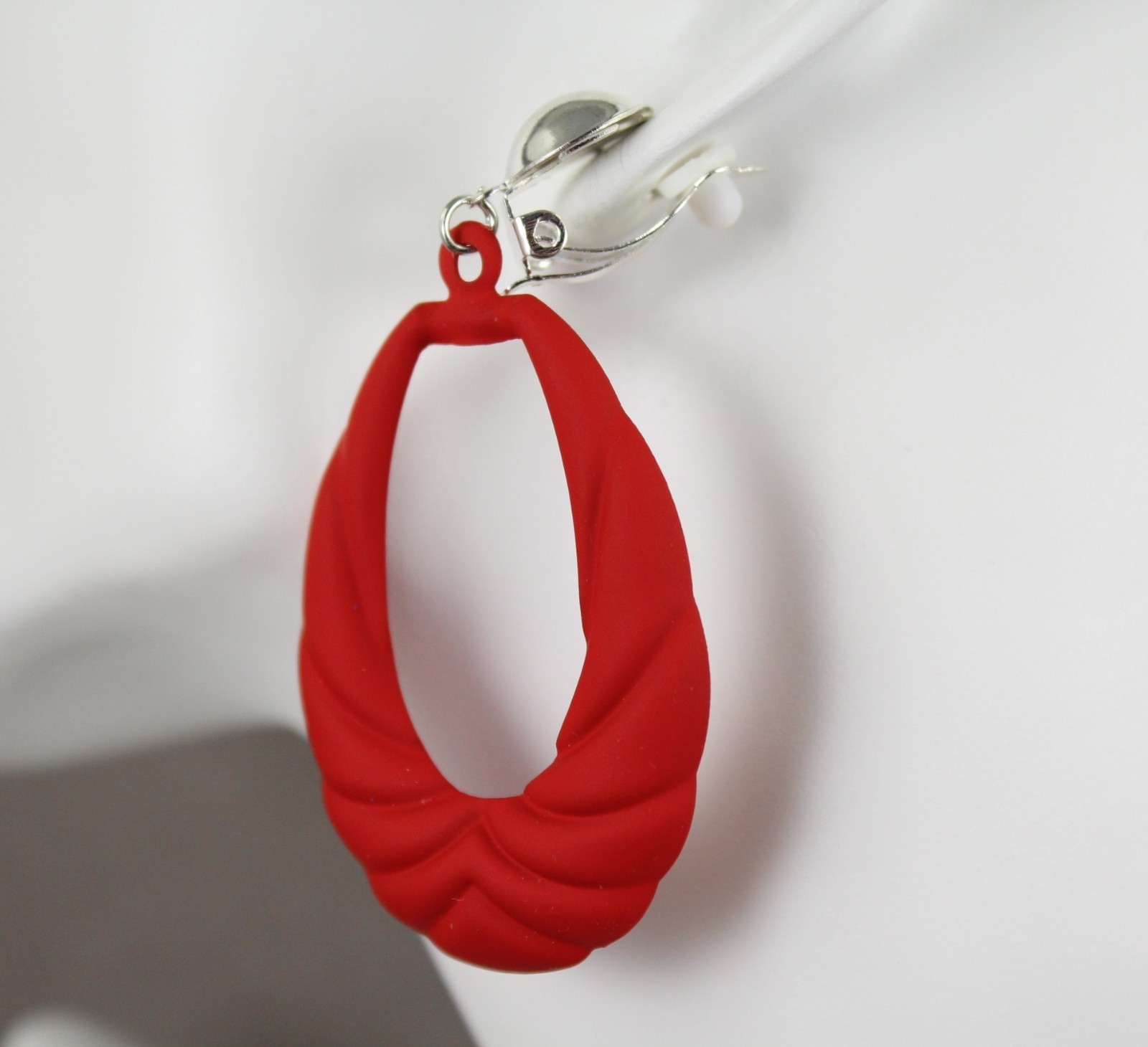 Red oval teardrop Clip On earrings pendant clips 2.75″ long lightweight