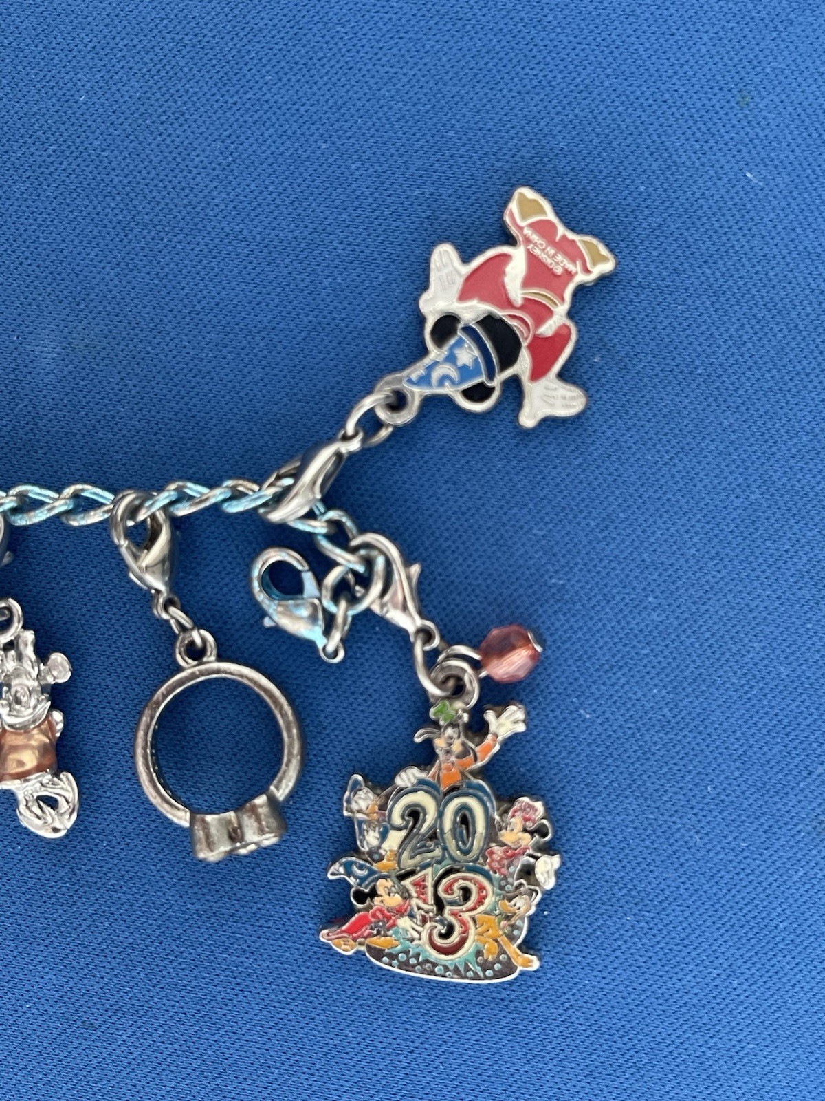 Disney World Blue Chain Charm Bracelet China Mickey Souvenir Gift Minnie