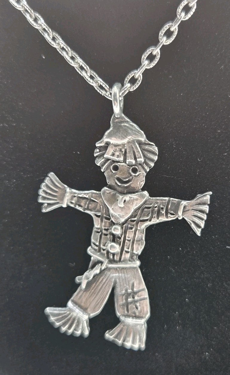 Unmarked Silver Tone Cute Scarecrow Necklace Fall Halloween ~23″ & ~2″ Pendant