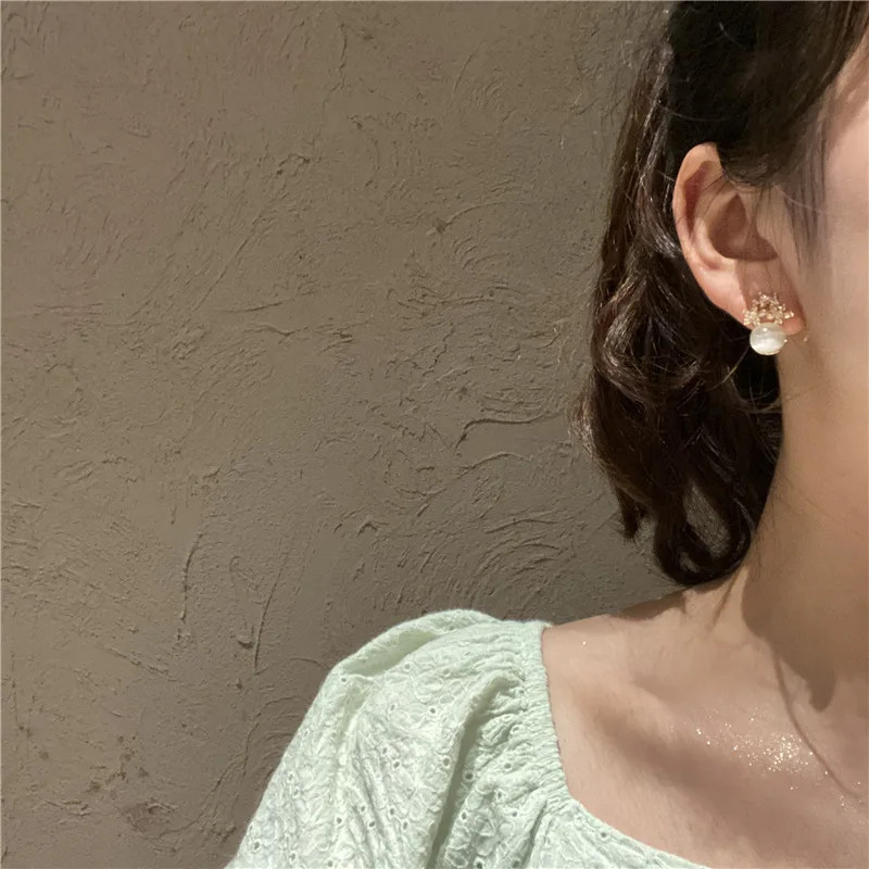 Flower Rhinestones Opal Stud Earrings for Women Small Exquisite Sweet Advanced E