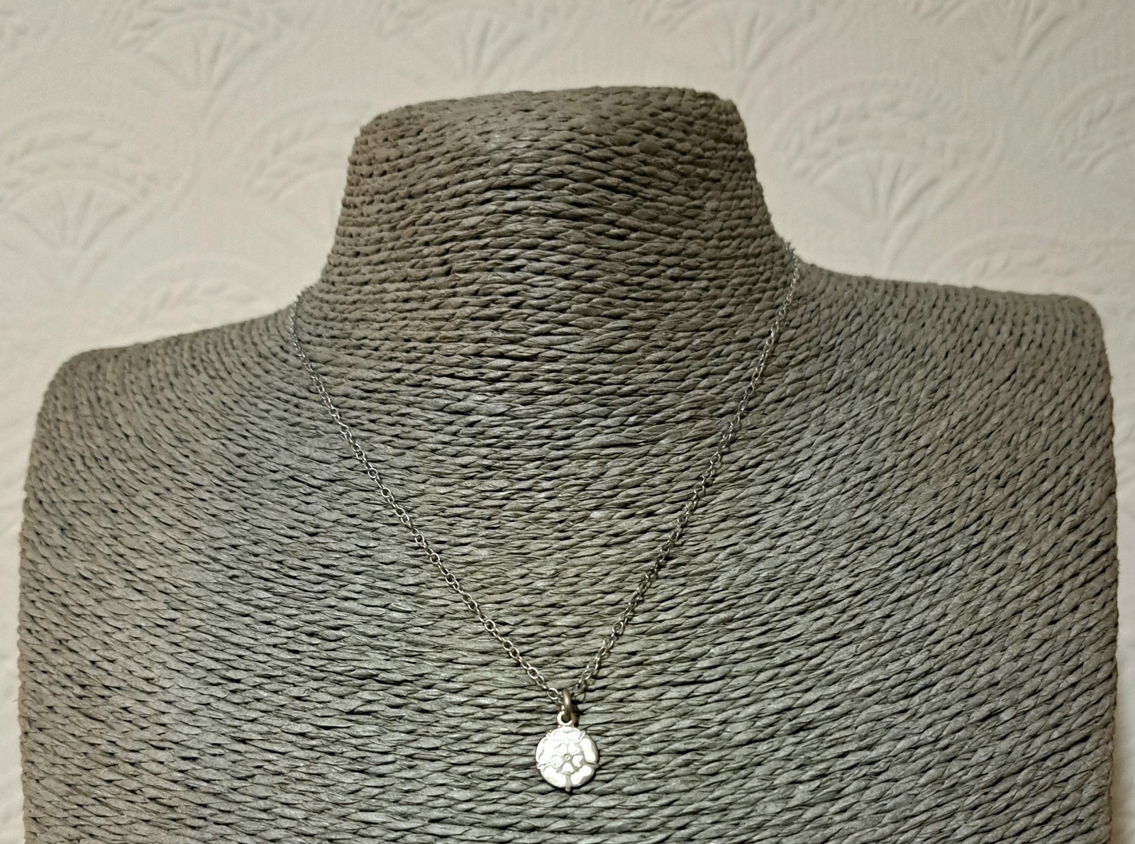 Vintage Sterling Silver 925 Necklace&earrings Set,White enamel”Rose”3.8gr,40cm