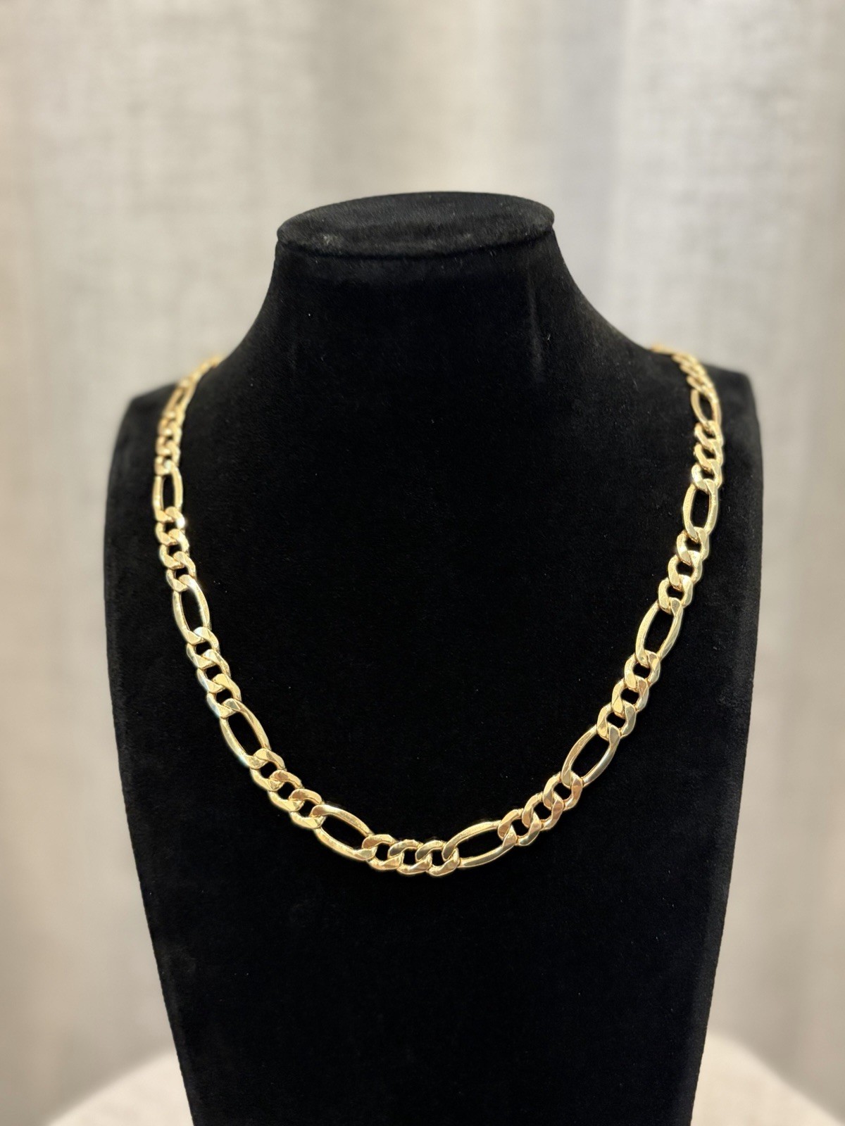 10k Yellow Gold Figaro Link Chain Necklace