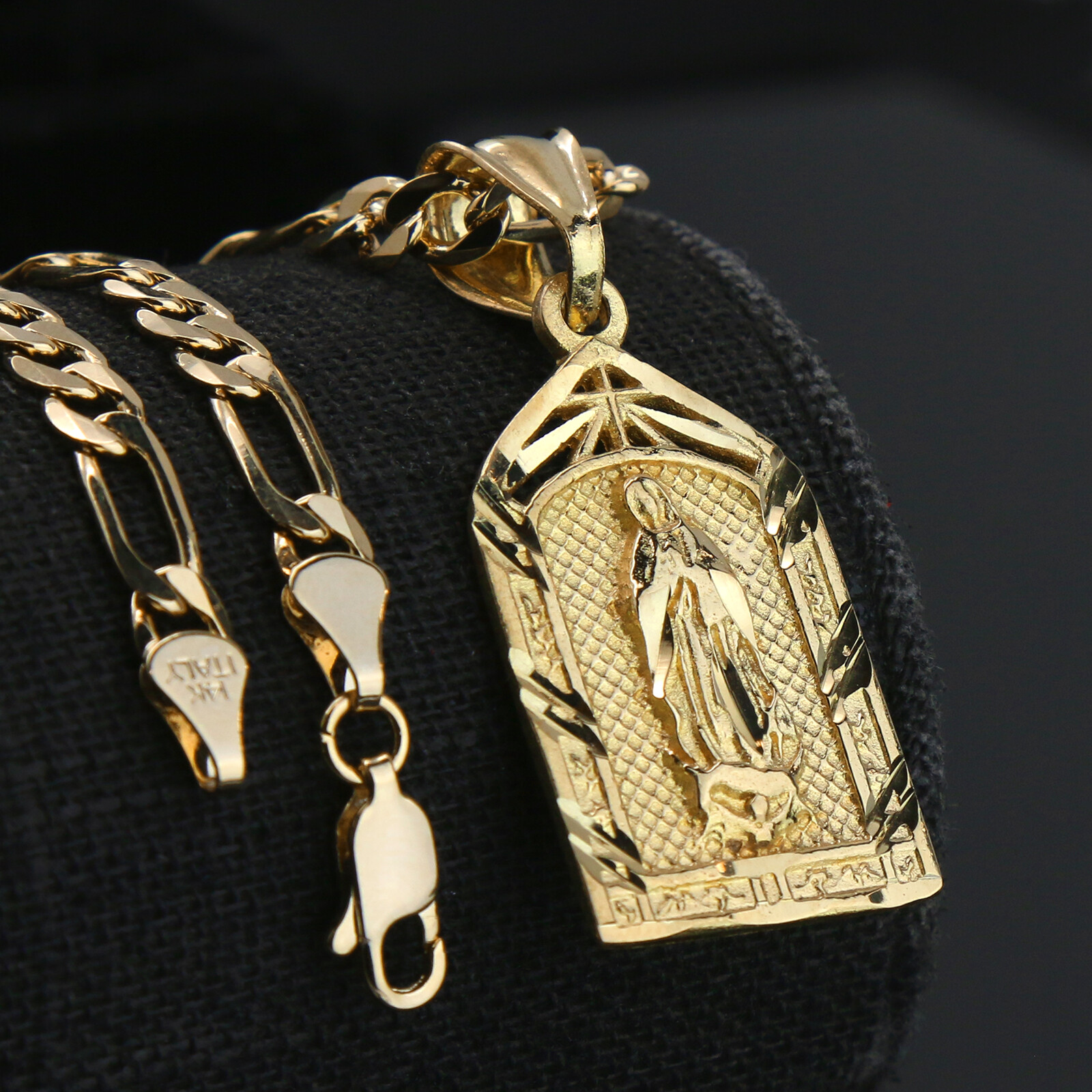 Virgin Mary Temple 14k Gold Plated Brass Pendant 18″ Figaro Choker Chain