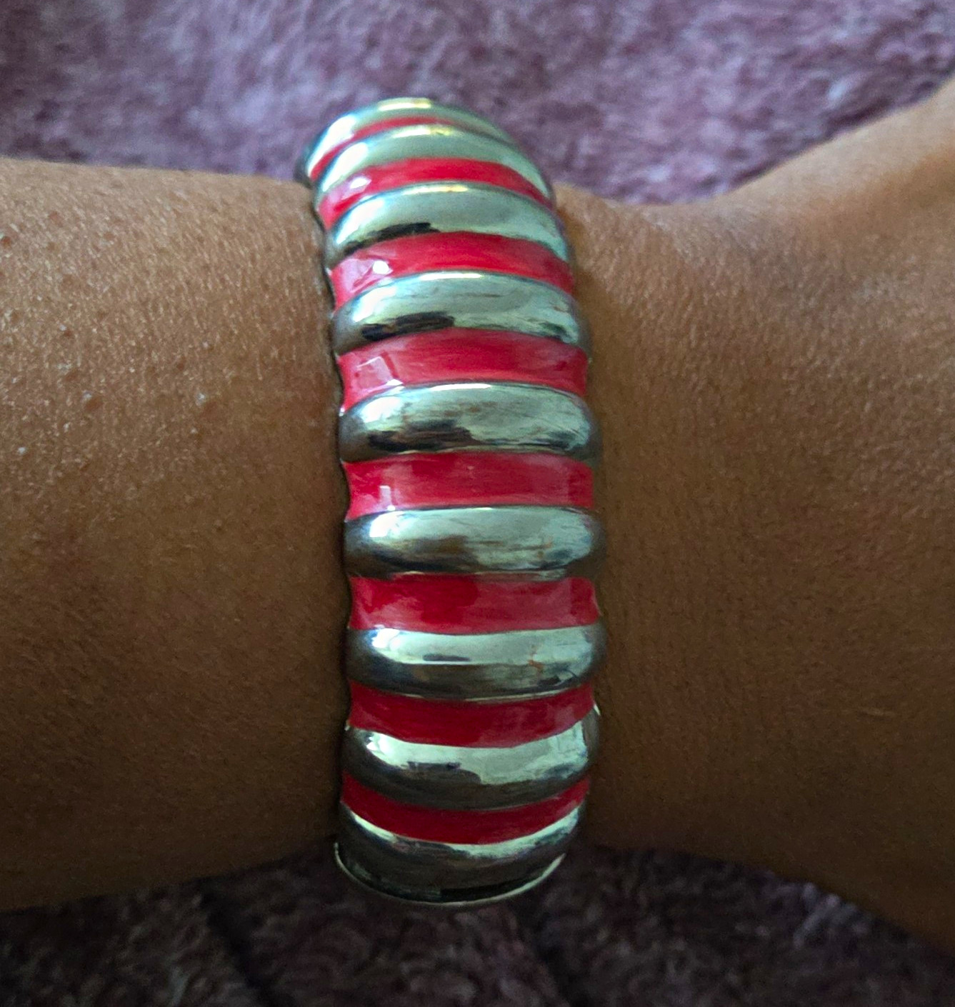 Silver Tone Metal Hinged Bangle Bracelet Red Striped Stackable No Stone