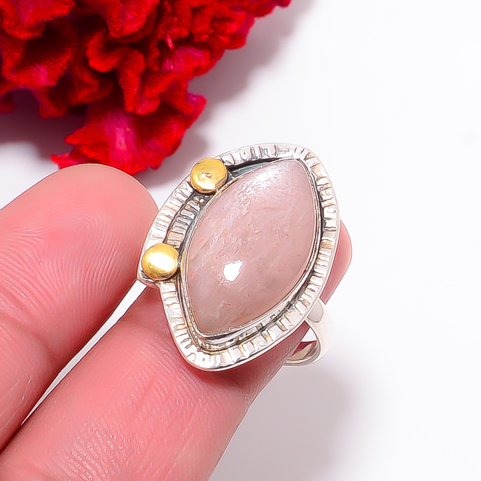 Peach Moonstone – Sri Lanka Two Tone 925 Sterling Silver Ring S.8.5 R98242