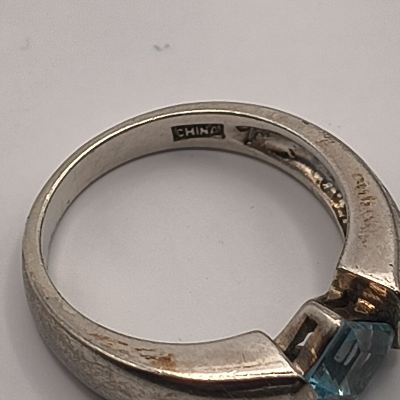 Modern Sterling Silver 925 Ring Square Cut Blue Topaz. Sz 7, 3.7grams