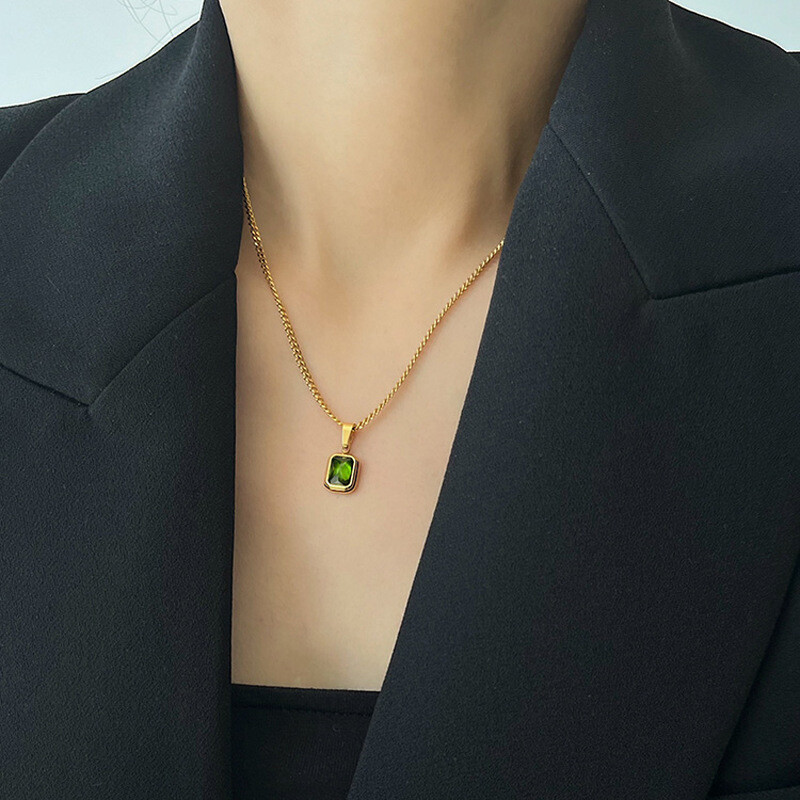 Woman 18K Gold Plated Stainless Steel Simulated Green CZ Chain Necklace