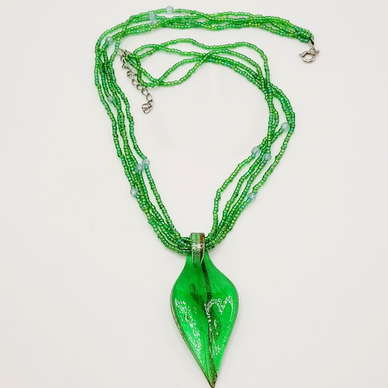 Green Art Glass Pendant Iridescent Seed Bead Multi Strand Necklace Vtg Y2K Era
