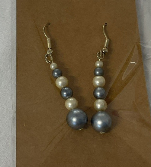 Used Vintage Gold Tone Dangle With Faux White And Gray Pearls