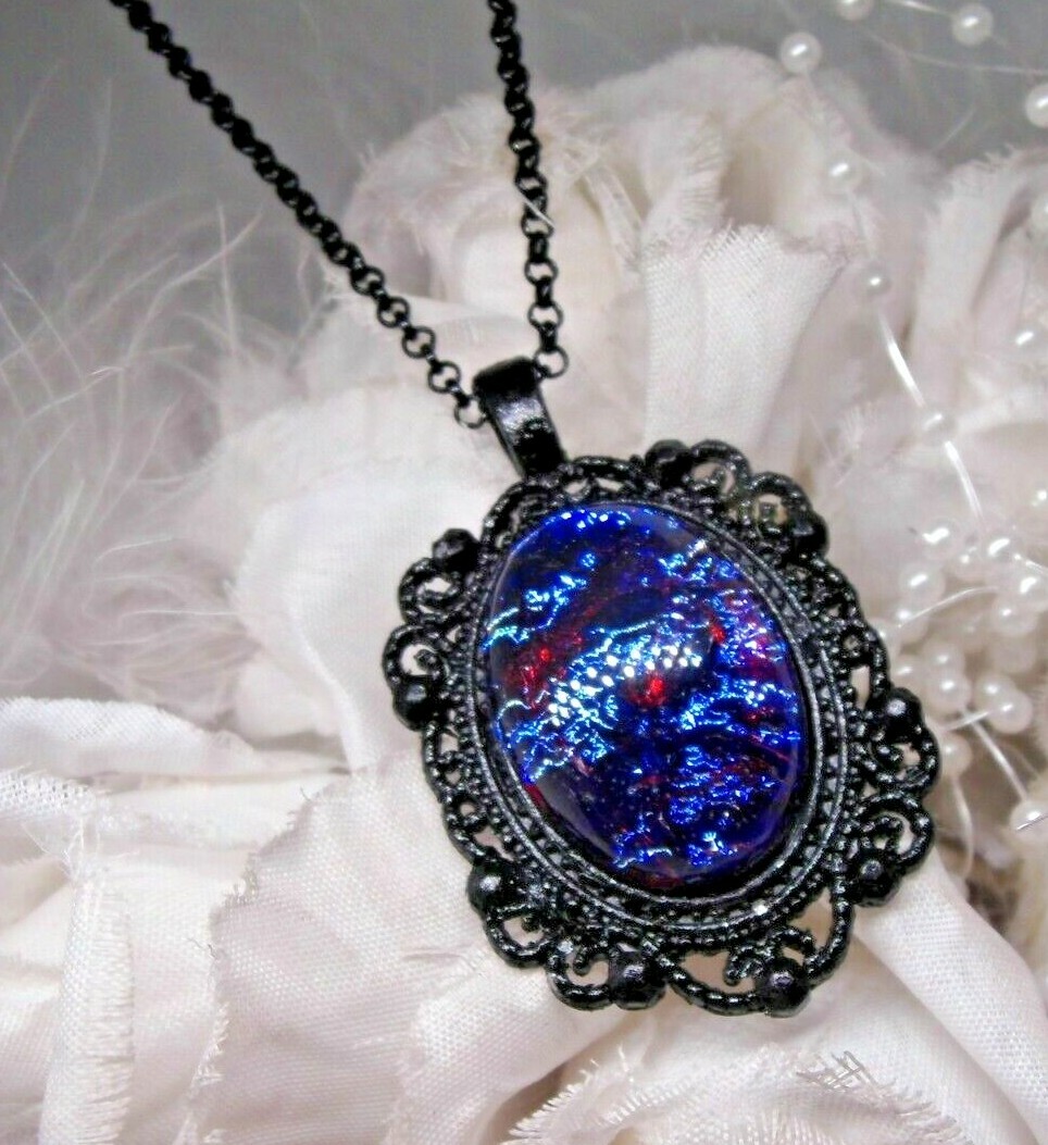 red jewelry BLACK RARE BLUE FIRE OPAL CRYSTAL DRAGONS BREATH GOTHIC NECKLACE